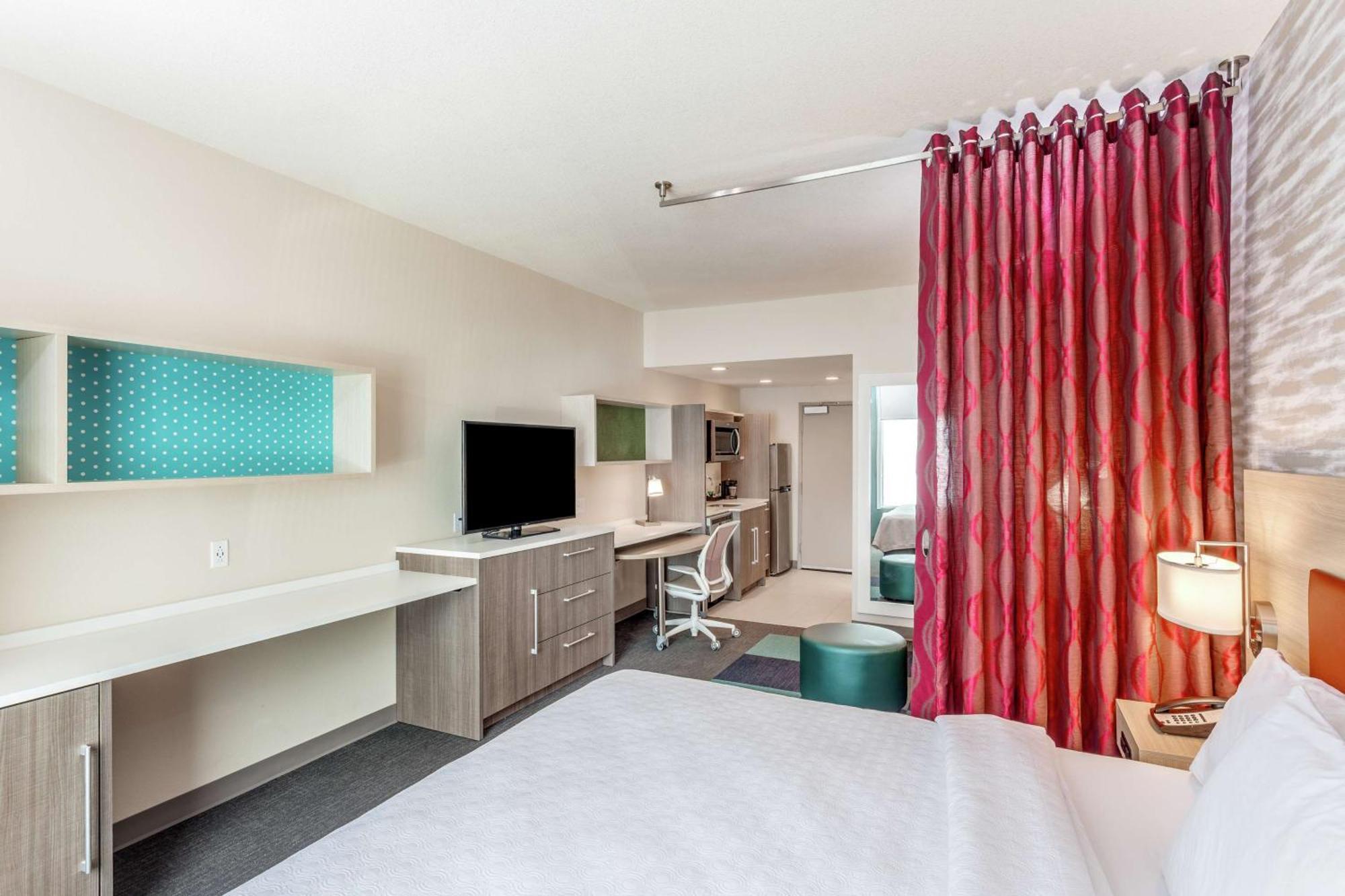 โฮม2 สวีท บาย ฮิลตัน อินเดียนาโพลิส นอร์ทเวสต์ Hotel ภายนอก รูปภาพ