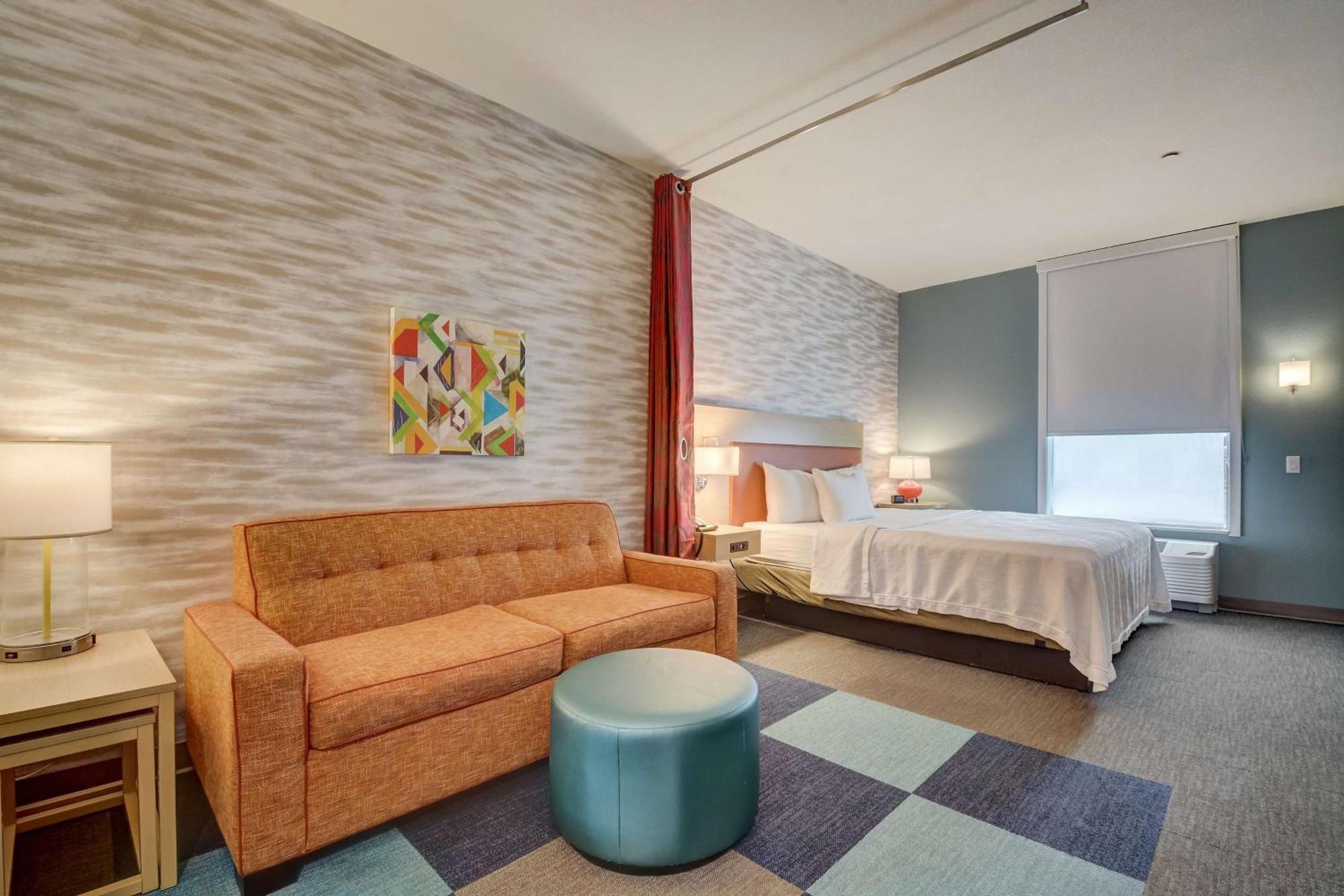 โฮม2 สวีท บาย ฮิลตัน อินเดียนาโพลิส นอร์ทเวสต์ Hotel ภายนอก รูปภาพ
